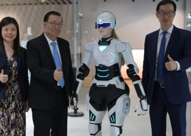 Omoda dan Jaecoo Pamerkan Lini Produknya pada Pameran di Hongkong, Ada Robot AiMOGA yang Mampu Berinteraksi dengan Manusia