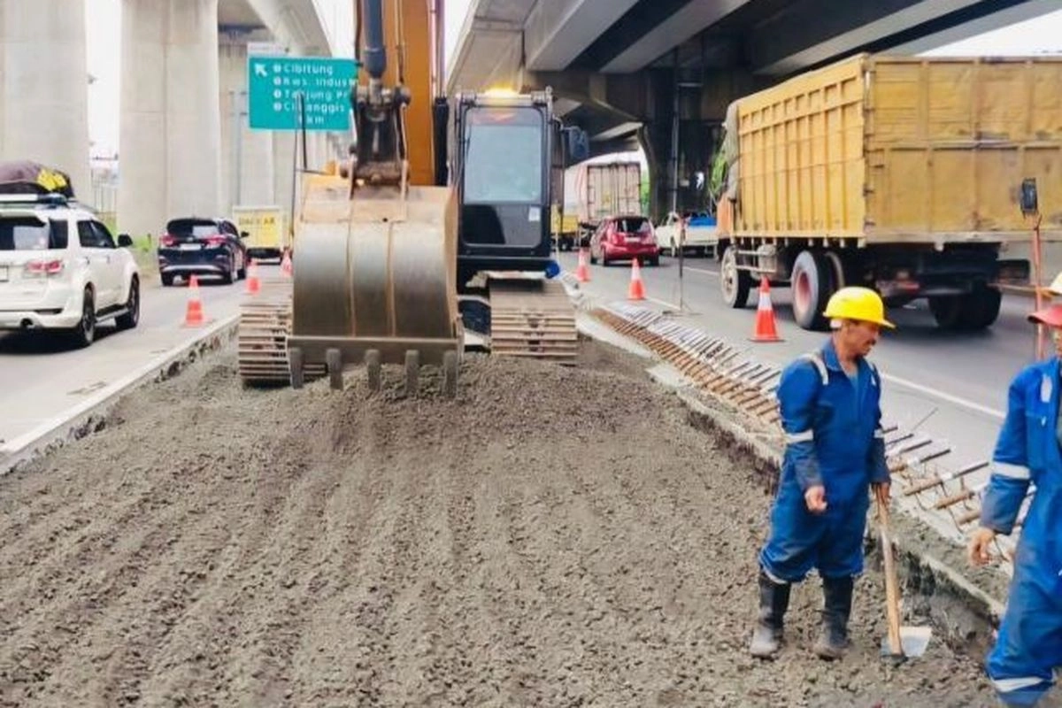 Tol Jakarta-Cikampek Diperbaiki Sepekan ke Depan, Pengguna Diimbau Waspada