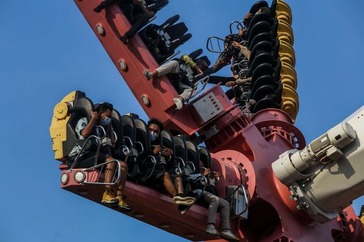 4 Wahana Ekstrem di Dufan yang Wajib Dicoba Pencinta Adrenalin