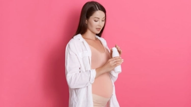 5 Sabun Cuci Muka yang Aman untuk Bumil, Kulit Tetap Glowing dan Sehat saat Hamil