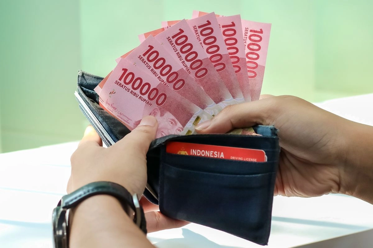 Kemnaker Beri Sedikit Bocoran Kapan BSU 2025 Cair