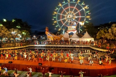 Tarian Prajuritan Massal Hebohkan Pengunjung Saloka Fest 2025