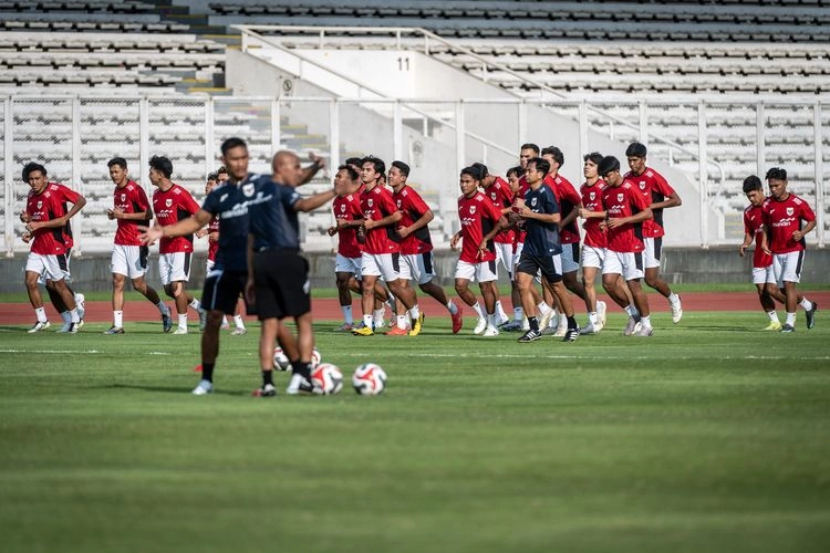 Zulkifli Syukur Dampingi Gerald Vanenburg di Timnas U23, Langkah Baru di Karier Kepelatihan