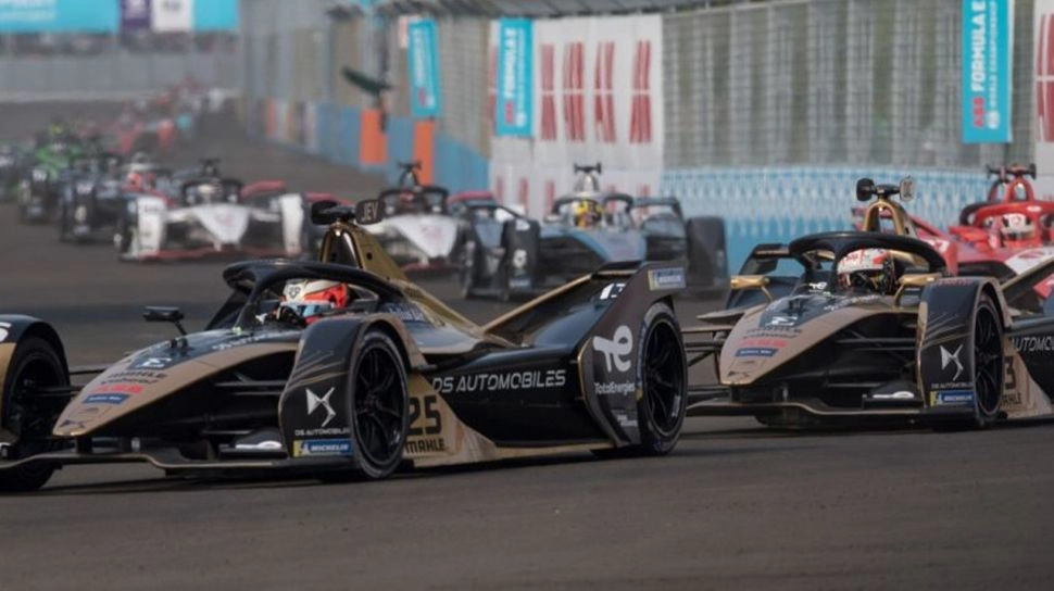 Formula E Jakarta 2025: Tiket Dibagi Gratis ke Pelajar, Jakpro Bantah Sepi Peminat!