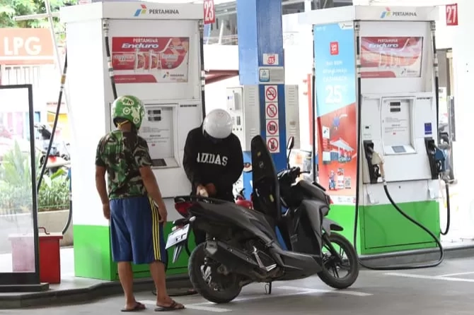 9 Manfaat Menggunakan BBM Berkualitas untuk Mesin Sepeda Motor Anda