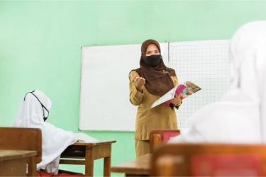 Dialokasikan Rp 16,71 Triliun untuk 1,44 juta Guru, Kapan Tunjangan Guru Tahap 2 Cair?