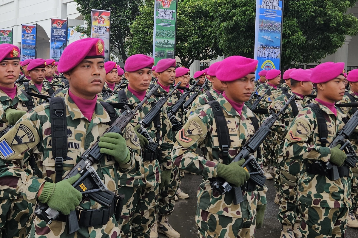 DPR-Pemerintah Dinilai Serampangan Sebut Warga Sipil Tak Punya ''Legal Standing'' Gugat UU TNI