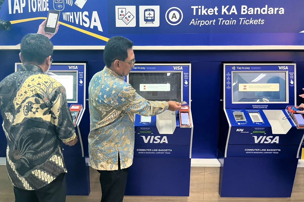 Kini Bayar Tiket Kereta Bandara Bisa Pakai Visa Nirsentuh, Simak Caranya