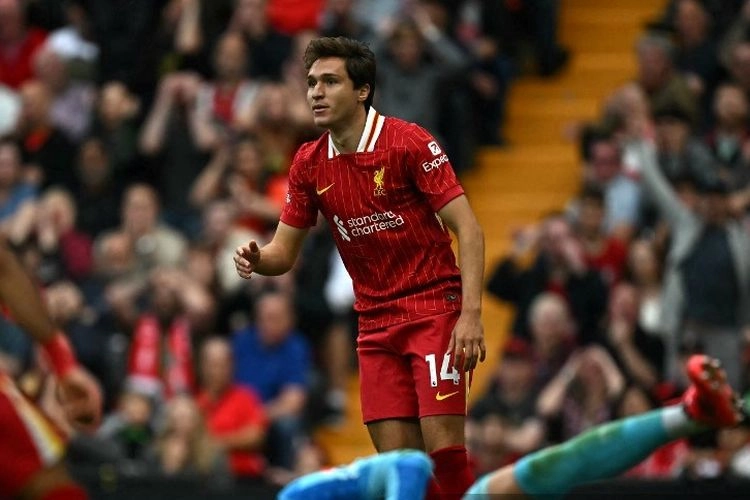 Satu Permintaan Liverpool yang Hambat Langkah AC Milan Dapatkan Chiesa