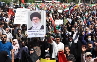 Perang Israel-Iran dan Risiko Global: AS Turun Tangan, Pakar Tetap Peringatkan Bahaya Jangka Panjang