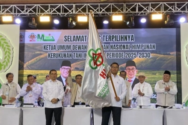 Wamentan Jadi Ketum HKTI, Akhiri Dualisme