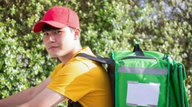 Investasi 'Green Skills' Bukan Cuma Demi Keberlanjutan, Tapi Juga Menangkal Krisis Ekonomi dan PHK