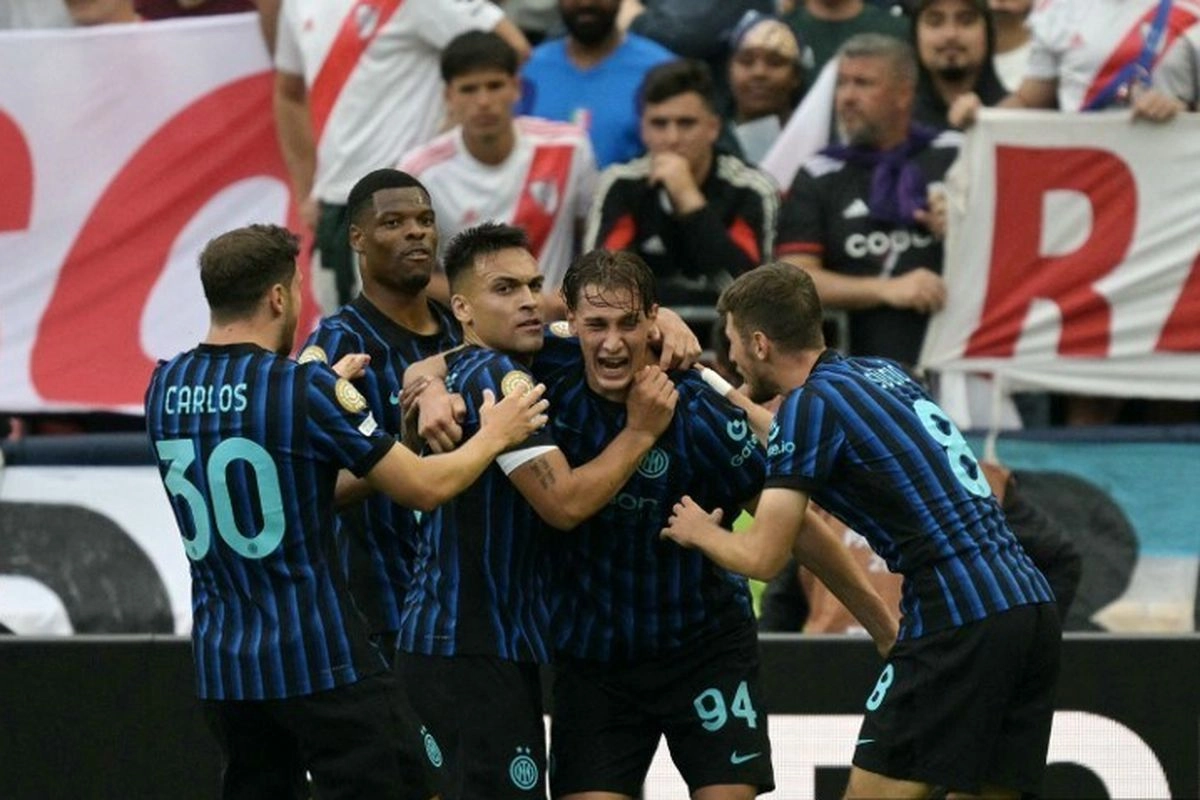 Chivu Minta Publik Tak Euforia Memuji Esposito Usai Cetak Gol untuk Inter