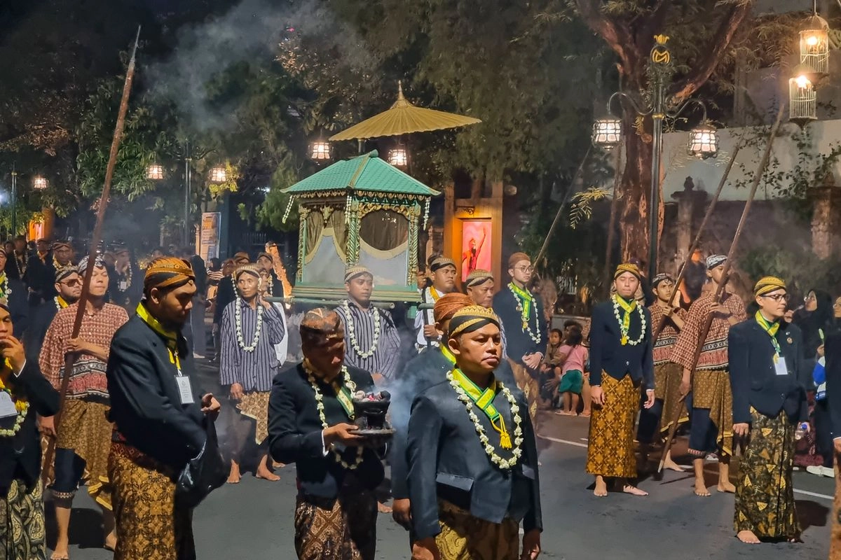 Jadwal Kirab Pusaka Malam 1 Suro 2025 di Solo, Catat Jam dan Rutenya