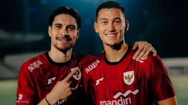 Jay Idzes Pamerkan Jersey Pemain Keturunan Rp86,91 Miliar