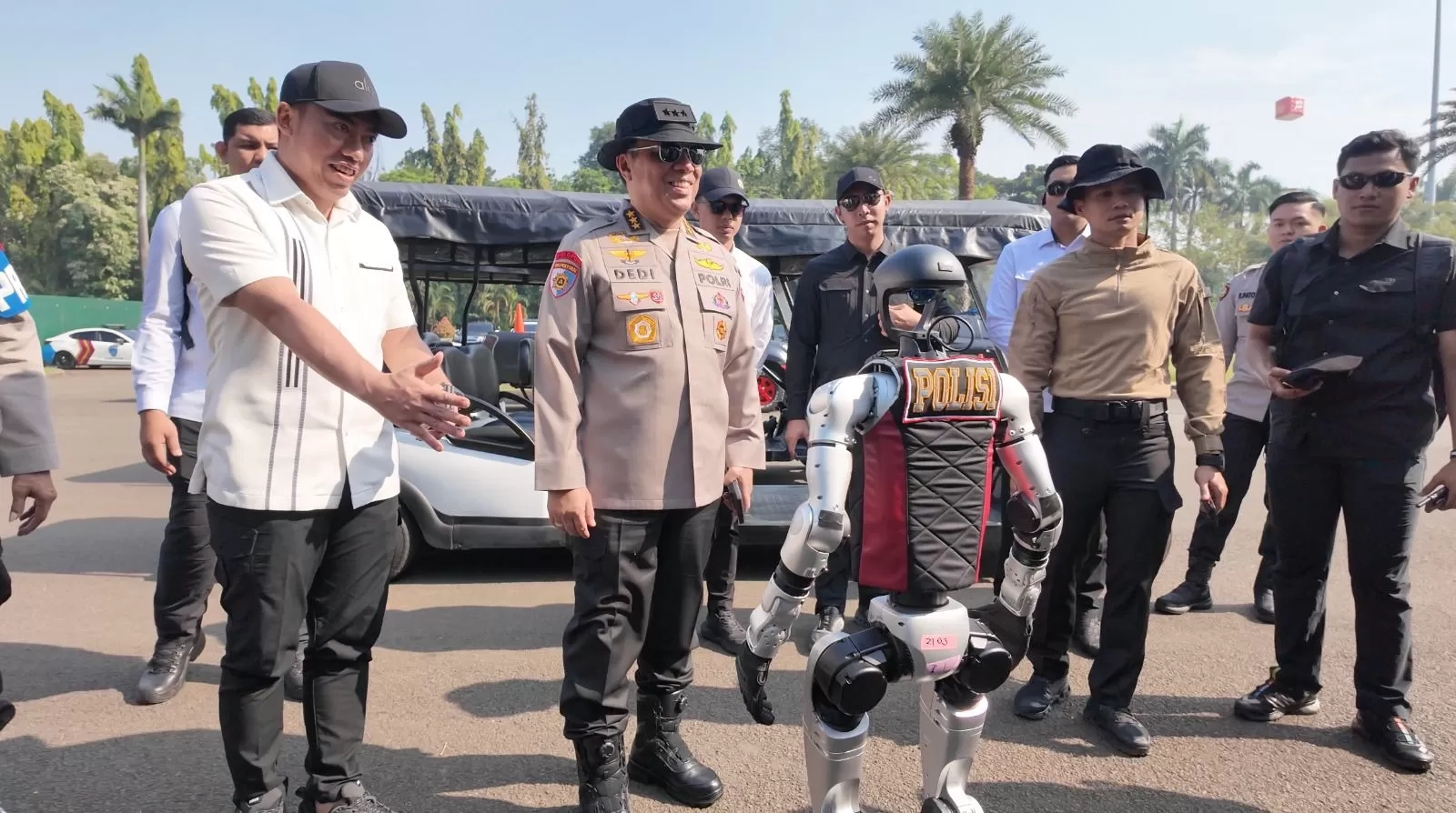 Lihat Langsung Robot Humanoid dan Robot Anjing Polri, Komjen Dedi Prasetyo: Dirancang untuk Mengambil Peran di Lokasi Berisiko