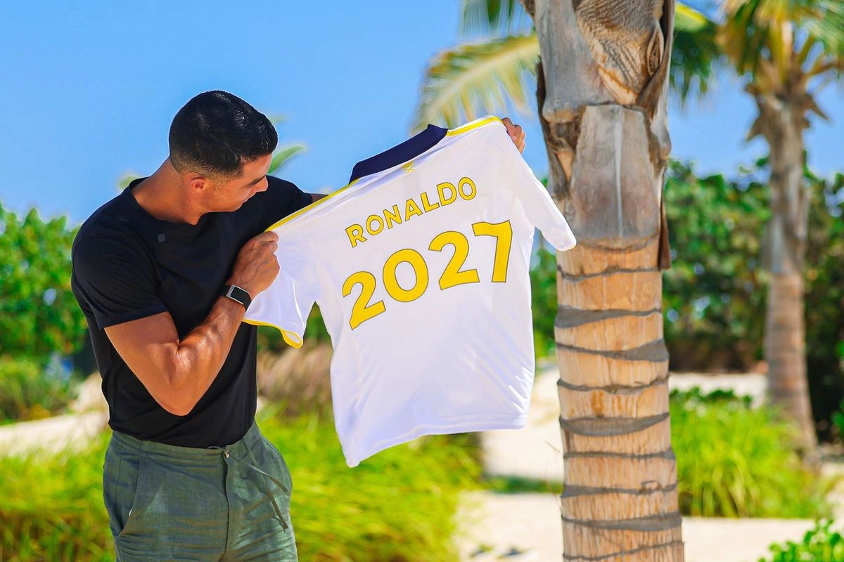 Cristiano Ronaldo Perpanjang Kontrak di Al Nassr hingga 2027, Bidik Gol ke-1.000
