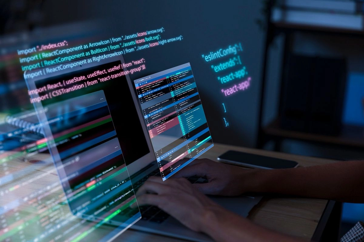Komdigi Sebut Prompt Engineer AI Bakal Jadi Pekerjaan yang Menguntungkan