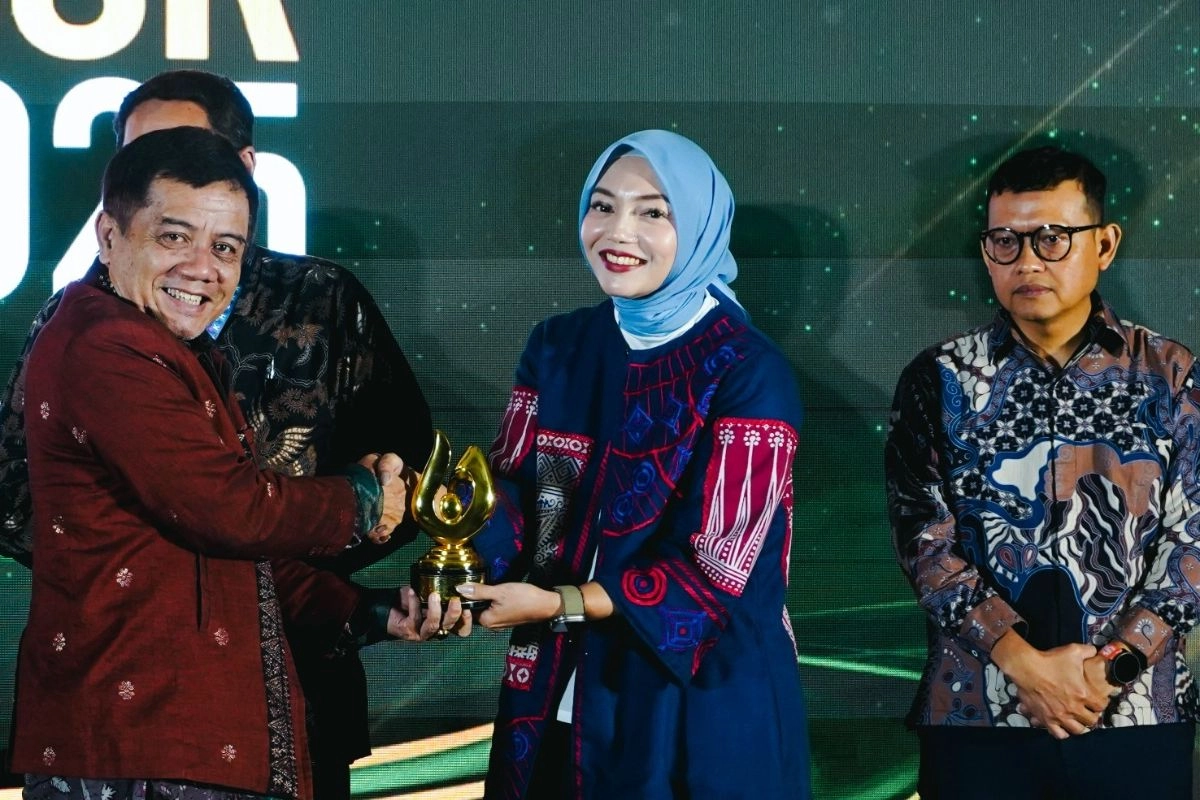 Konsisten Jalankan Program Keberlanjutan, Waskita Karya Raih 2 Penghargaan di TJSL & CSR Award 2025
