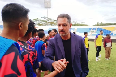 Marcos Santos Pelatih Anyar Arema FC, Semangat dan Langkah Baru