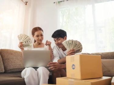 Ingin Punya Banyak Uang Sambil Duduk-duduk di Rumah? 6 Strategi Memaksimalkan Penghasilan Sampingan Lewat Online
