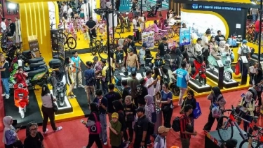Manfaatkan Pameran Multiproduk PRJ Pajang Ragam Sepeda Motor Listrik