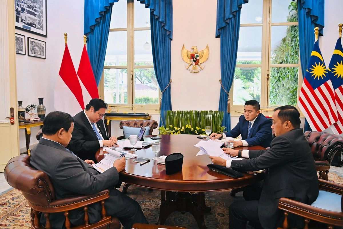 Di Ratas bersama Prabowo, Menko Airlangga Bahas Strategi Ekonomi Global dan Kemitraan dengan AS