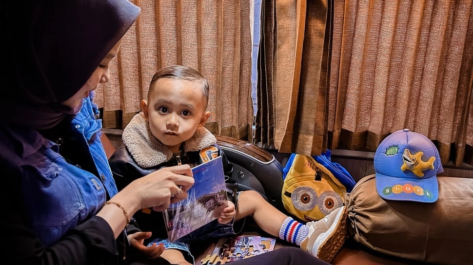 Liburan Bareng Anak Anti Rewel: Tips Memilih Transportasi Nyaman untuk Perjalanan Jauh