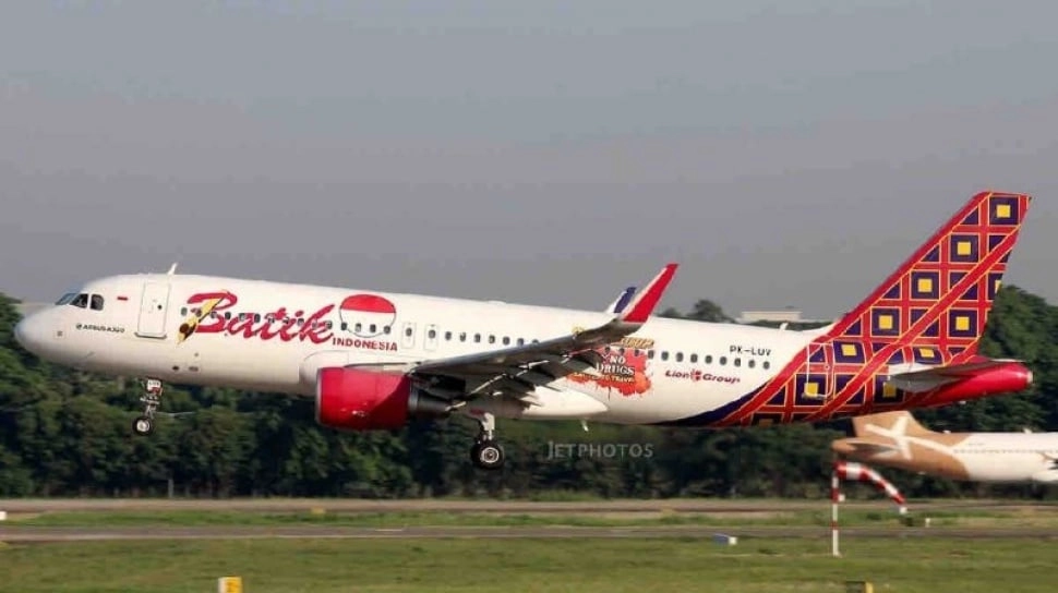 Viral Pesawat Batik Air Mendarat Miring di Bandara Soetta, Pakar Penerbangan: Ini Aman