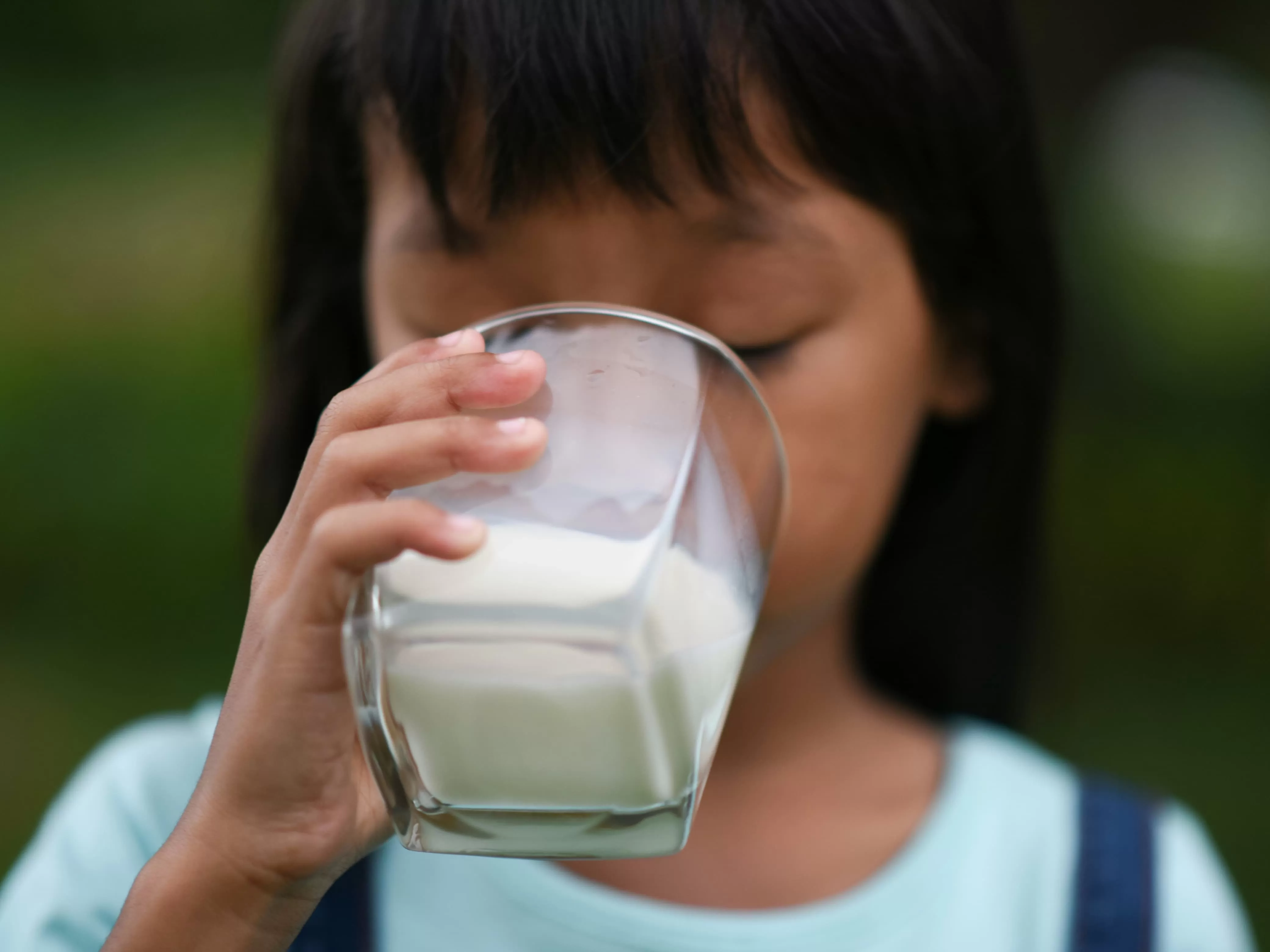 Jangan Anggap Remeh! Susu Kemasan Bisa Picu Gigi Berlubang pada Anak