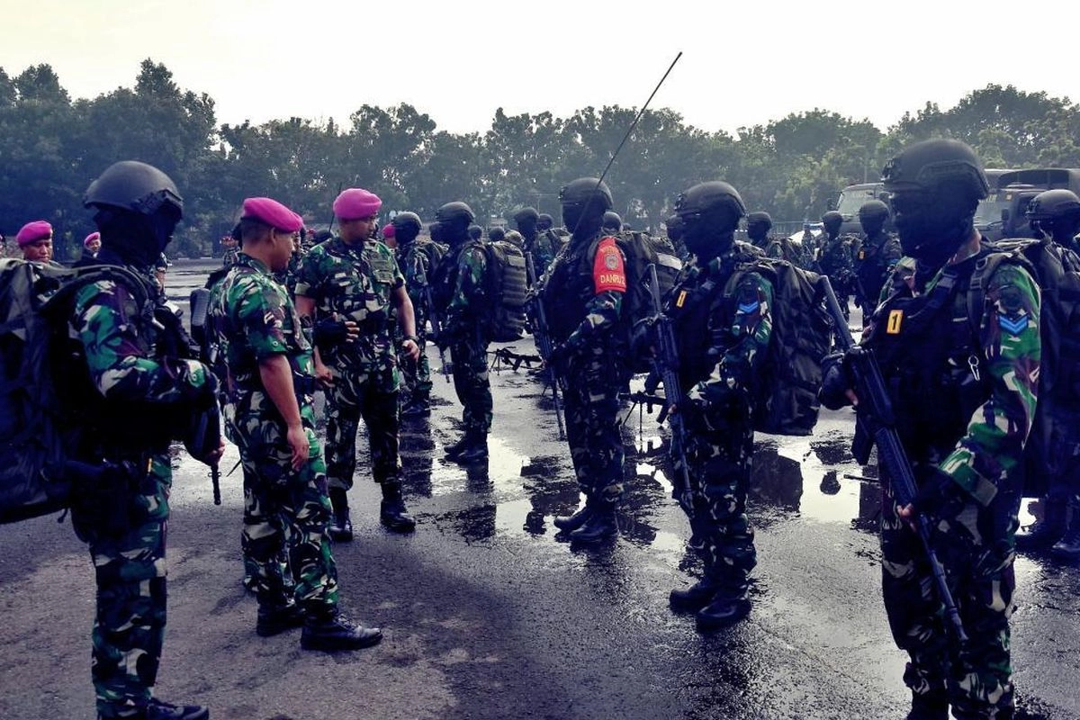 Marinir TNI AL Akan Ikut Bina Anak Masuk Barak di Jawa Barat