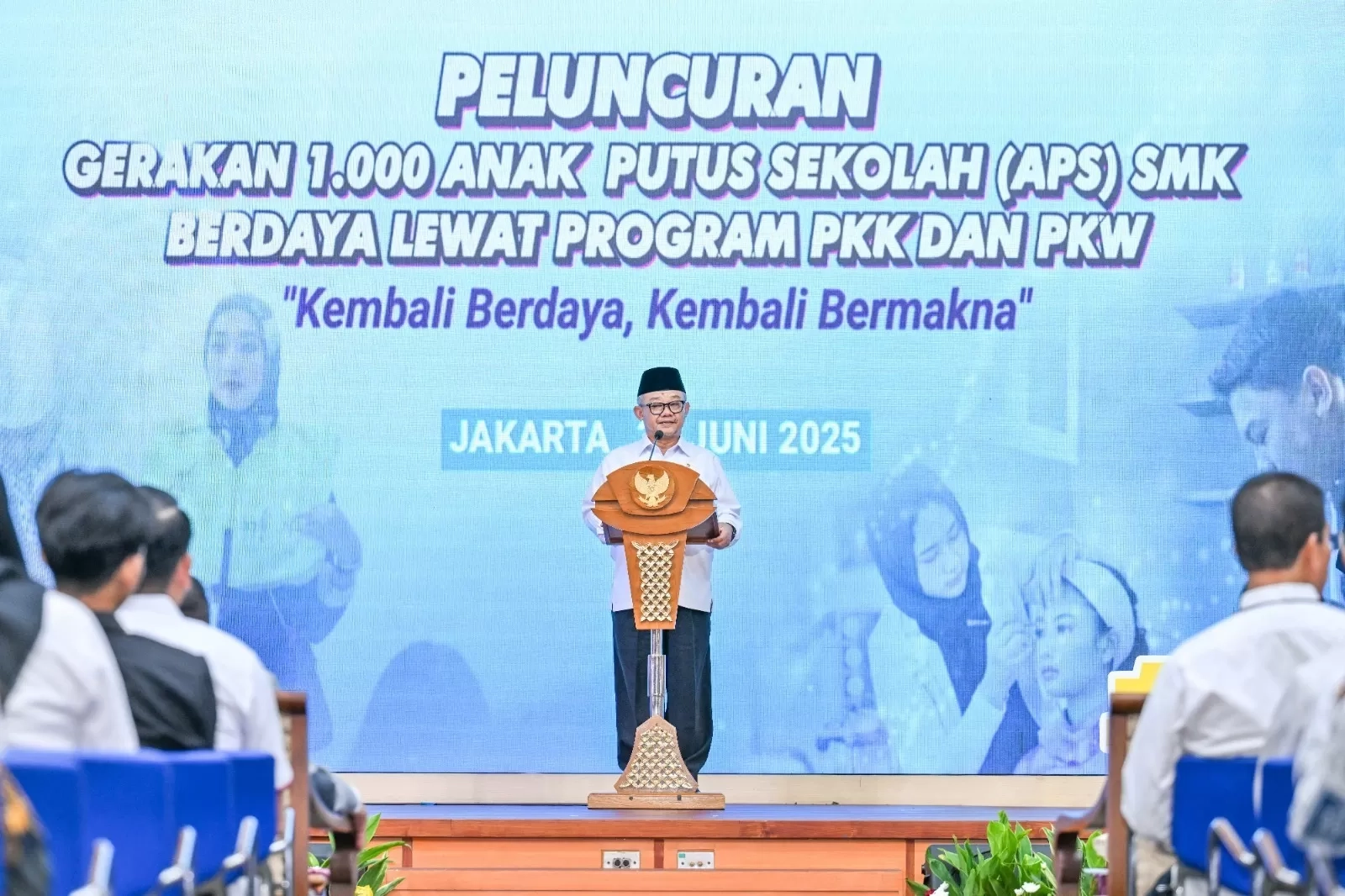 Mendikdasmen Ungkap 3 Pemicu Angka Putus Sekolah, Dominannya Masalah Ekonomi dan Perkawinan Anak