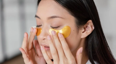 6 Rekomendasi Eye Mask untuk Mata Panda, Ampuh dan Mudah Ditemukan di Shopee!