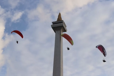 Insiden Atlet Terjung Payung Jatuh di Monas Terjadi Saat Latihan, Bukan Ketika Peringatan Hari Bhayangkara Ke-79