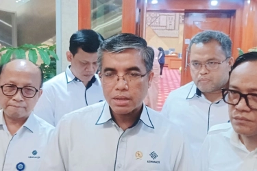 WNI Diminta Kerja di Luar Negeri untuk Atasi Pengangguran, Menaker Respons Begini