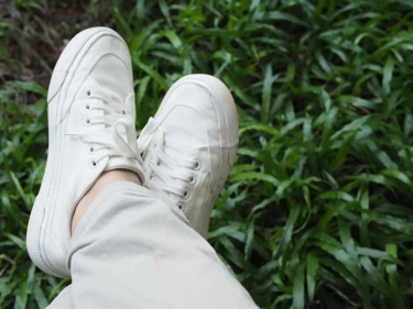 Auto Kinclong, Intip 4 Tips Membersihkan Sepatu Putih agar Tampak Baru