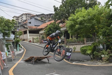 IDH Urban 2025 Seri 2: Taklukkan Trek Tegalsari Semarang, Dua Downhiller 76 Rider Bukukan Waktu Tercepat