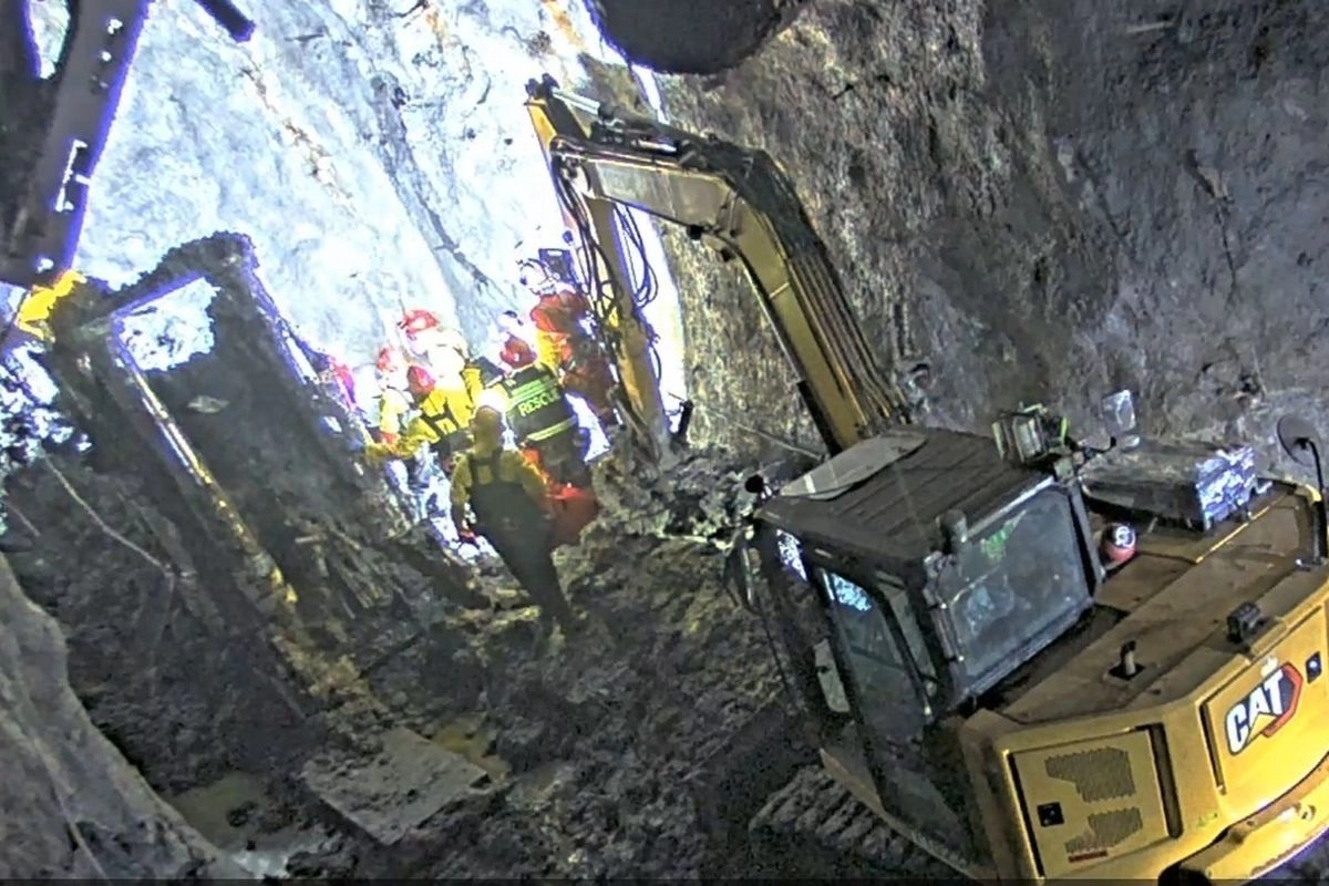 4 Pekerja Masih Terjebak, Tim Freeport Lanjutkan Pencarian di Tambang Grasberg