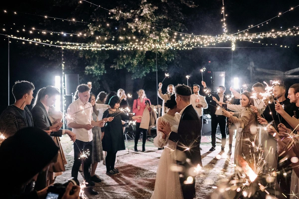 Wedding Content Creator Makin Dilirik, Apakah Fotografer Pernikahan Mulai Tergeser?