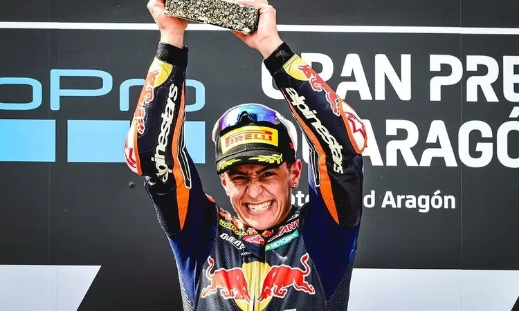 Jose Rueda Kunci Gelar Juara Dunia Moto3 2025 Usai Rain Kemenangan Dramatis di Mandalika Indonesia