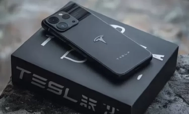 Tesla Siap Tantang iPhone? Spekulasi Ponsel Pintar Tesla Memanas!