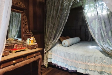 Mengapa Rumah Tradisional di Malaysia Cuma Punya Satu Kamar?