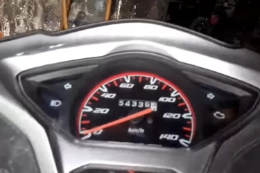 5 Cara Pintar untuk Cegah Keretakan pada Kaca Speedometer Motor