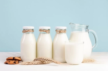 Susu Mana yang Paling Sehat: Sapi, Kedelai, Almond, atau Oat? Begini Penjelasan Lengkap dari Dokter