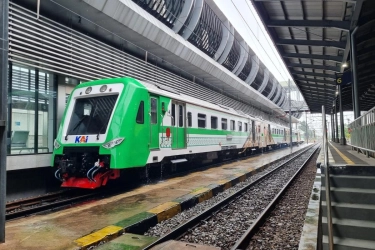 Jadwal KA BIAS Oktober 2025 Terbaru: Solo-Madiun-Caruban (PP)