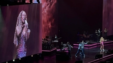 Gerakan Kaku Mariah Carey saat Konser di Sentul Jadi Sorotan, Benarkah karena Sakit Fibromyalgia?