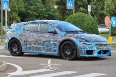 Mobil Listrik Ferrari Juga Punya Suara Raungan Mesin, Dipasarkan 2026