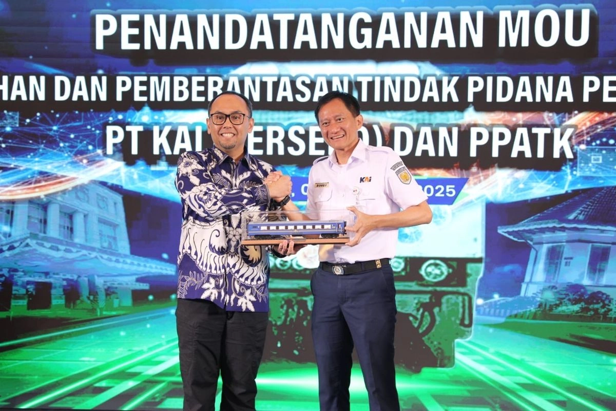 Cegah Pencucian Uang, KAI dan PPATK Teken MoU Pengawasan Keuangan