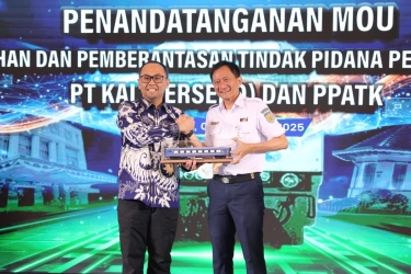 Cegah Pencucian Uang, KAI dan PPATK Teken MoU Pengawasan Keuangan