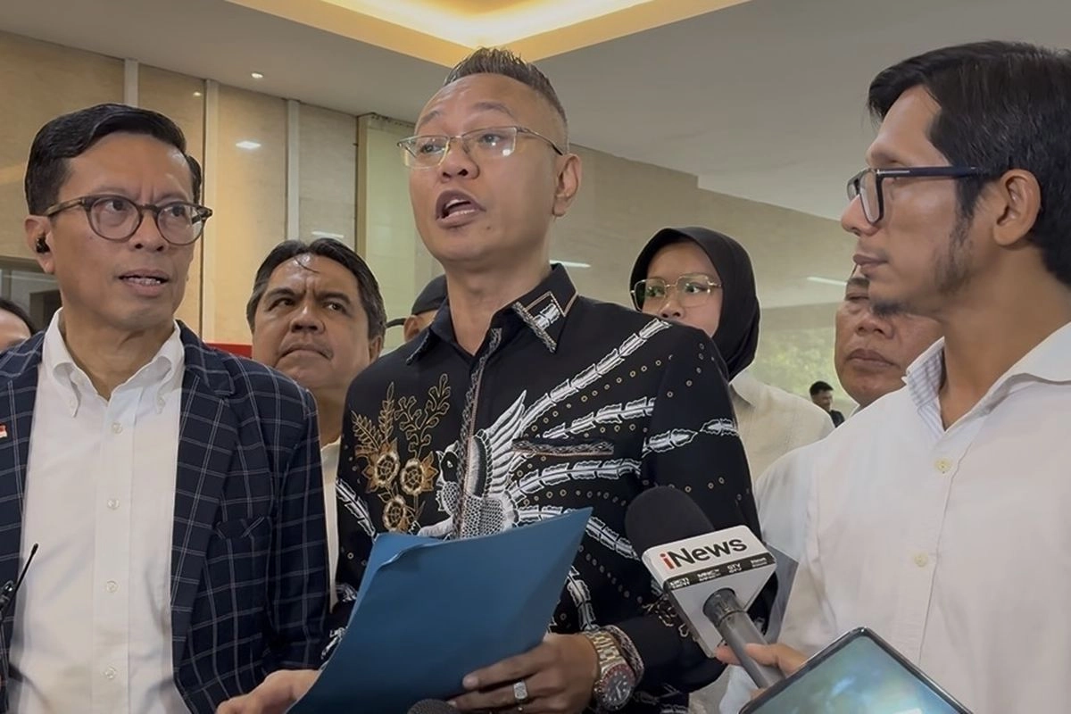 Peradi Bersatu-Jokowi Mania Datangi Mabes Polri, Desak Kelanjutan Kasus Roy Suryo Cs soal Ijazah Jokowi